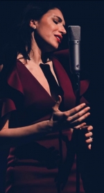 Ольга Барбен / Olga Barben – "Let my music play" – 5 місце чарту FM-TV минулого тижня. (+ ВІДЕО)