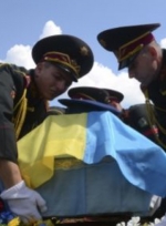 Сім'ї загиблих добровольців не можуть отримати обіцяного державою (документ)