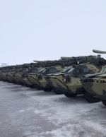 Міноборони обіцяє забезпечити ЗСУ 40 тисячами авто і 300 одиницями бронетанкової техніки