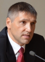 Мірошниченко запевнив, що закон про амністію торкнеться тільки мирних демонстрантів