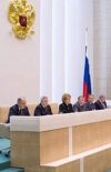 Рада федерації Росії закликає не вводити війська в Україну