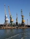 Кабмін із 1 січня 2018 року знизив на 20% портові збори
