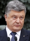 Порошенко: Україна починає відведення озброєння калібром менше 100 мм