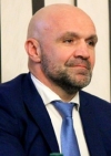 Мангер дозволили їздити по області, не попереджаючи наслідок
