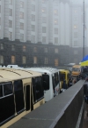 З урядового кварталу масово від’їжджають автобуси з силовиками