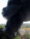 Під Києвом горить склад з займистими матеріалами (ВІДЕО)