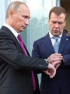 Медведєв переплюнув Путіна
